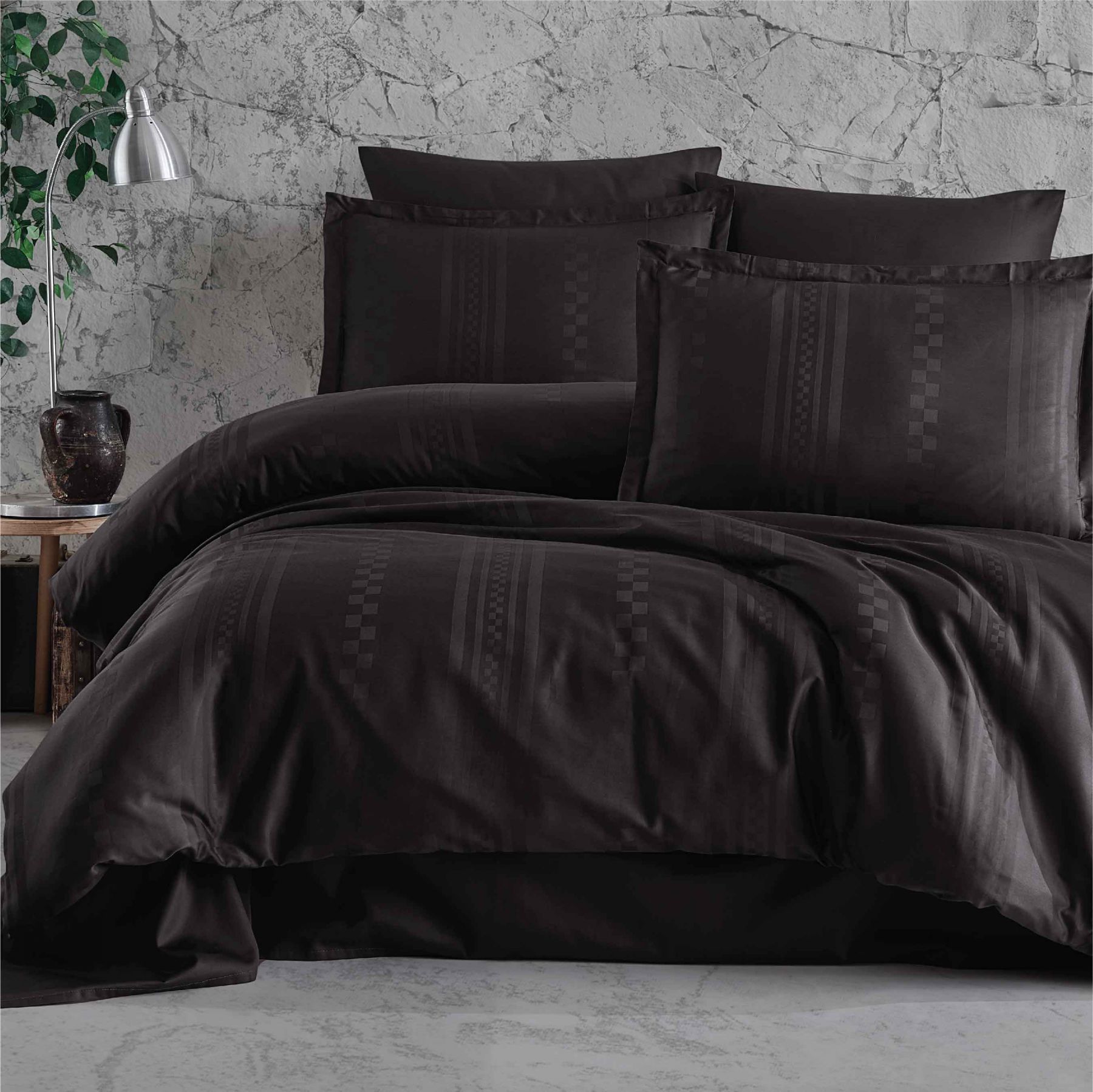 Capital Siyah Nevresim Takımı